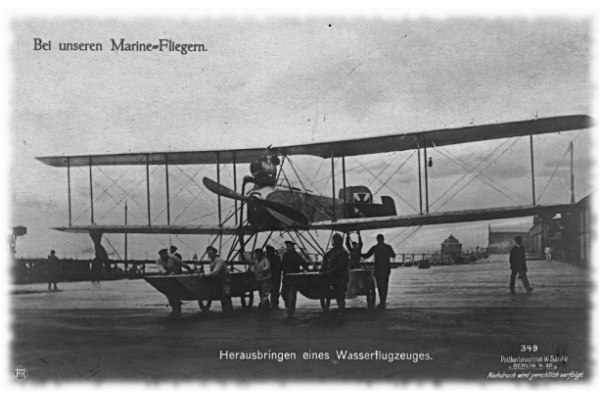 Wasserflugzeug in Holtenau