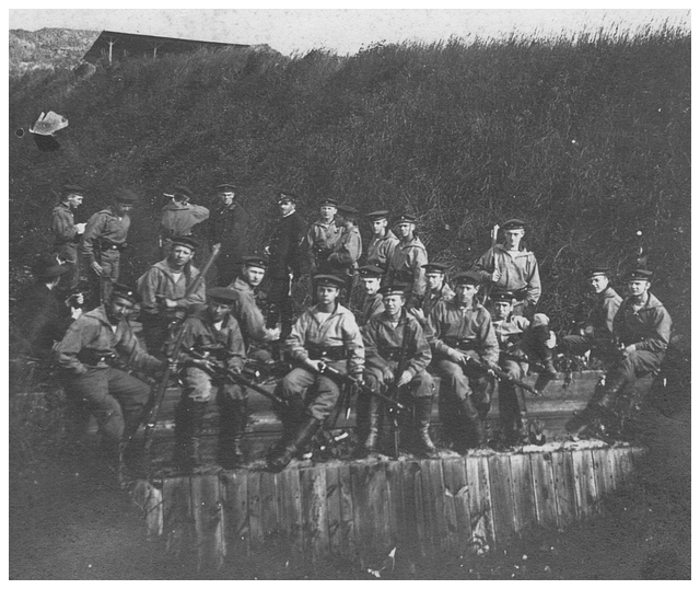 Soldaten der I. Seefliegerabteilung Holtenau